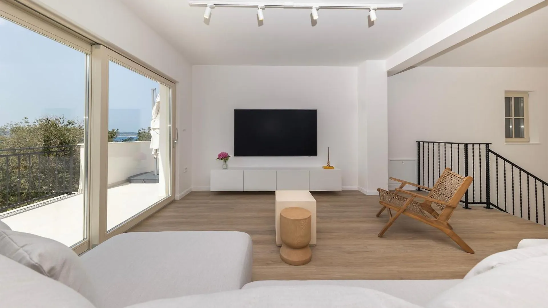 Villa Luxury Casa Sorelle Croatia, Secluded House With A Breathtaking View And Heated Infinity Pool Seline