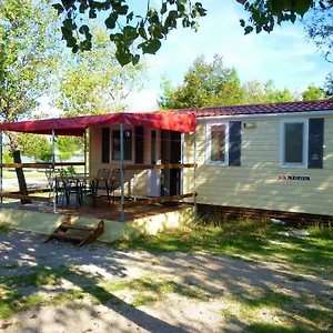 Pisak - Mobile Homes By The Sea Vakantiepark